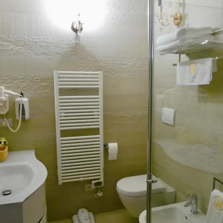 Phoenix Garda Hills Appartement *